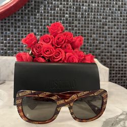 Moschino Sunglasses And Case
