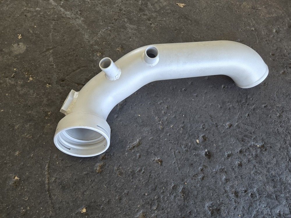 335i Charge Pipe