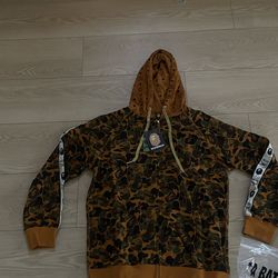 McM hoodie