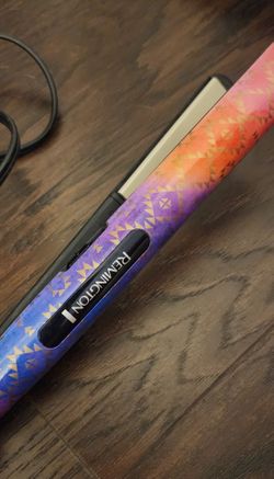 Remington hair straightener