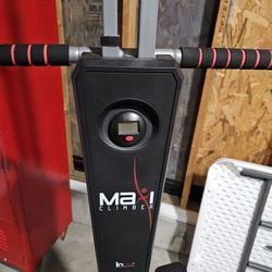 $25.00 - MAXI CLIMBER, Exercise Machine!  In Like New Condition - Lowest Price!