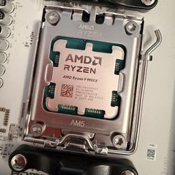 AMD Ryzen 9 9950X