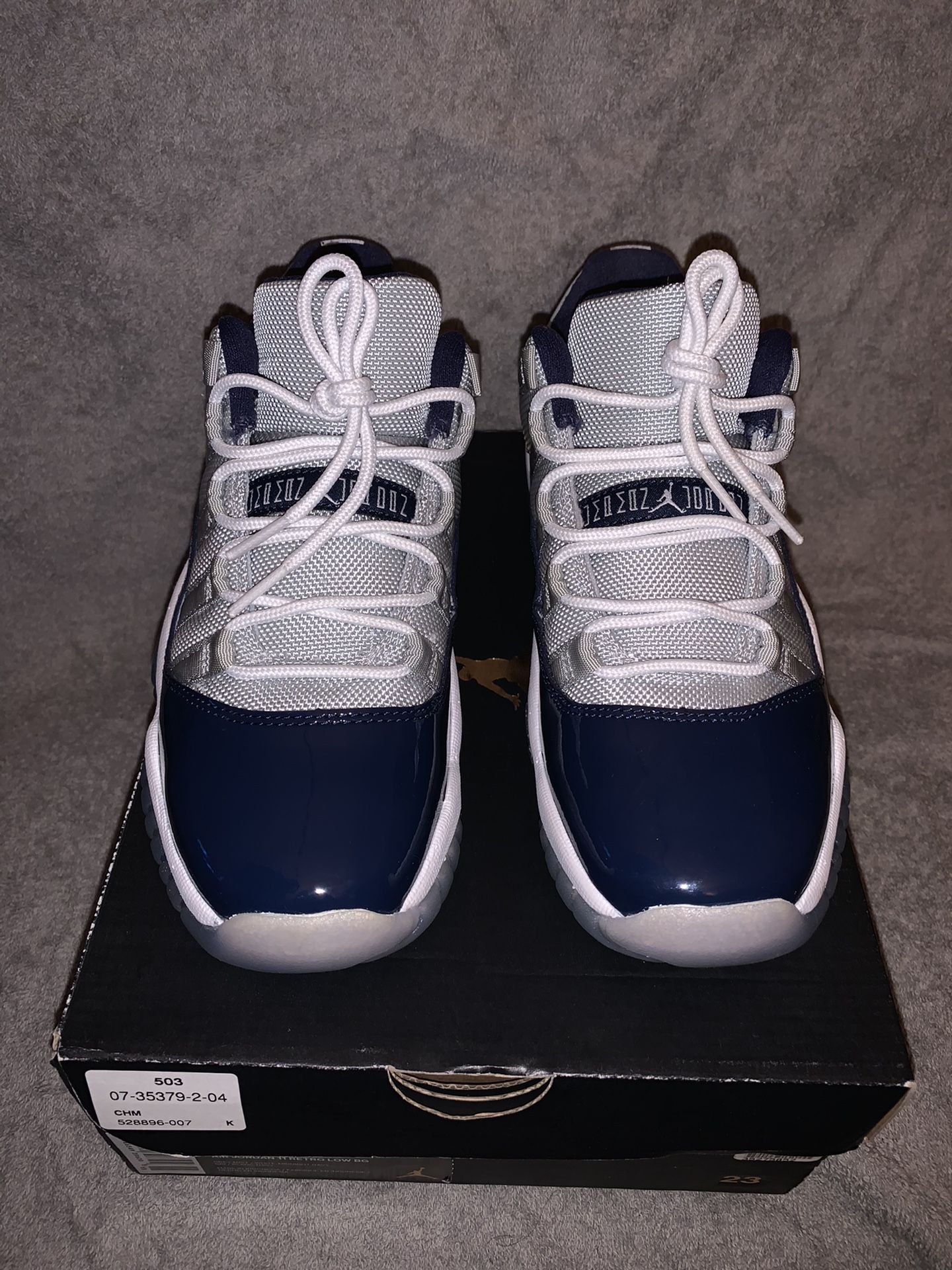 Air Jordan 11 Retro low BG size 4.5Y