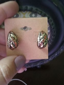 New Gold plated with Topaz stone Earrings