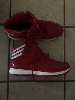 Adidas basketball shoes size 9