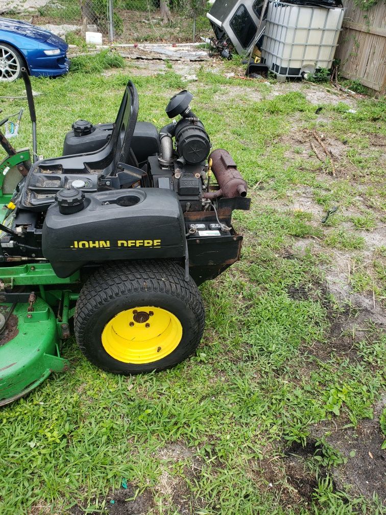 John deere commercial zero turn lawn mower