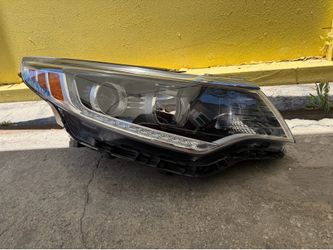 2016-2018 KIA OPTIMA RH HEADLIGHT OEM