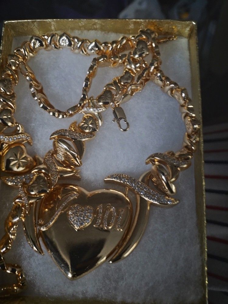 Gold Xo Heart I Love You Necklace Set