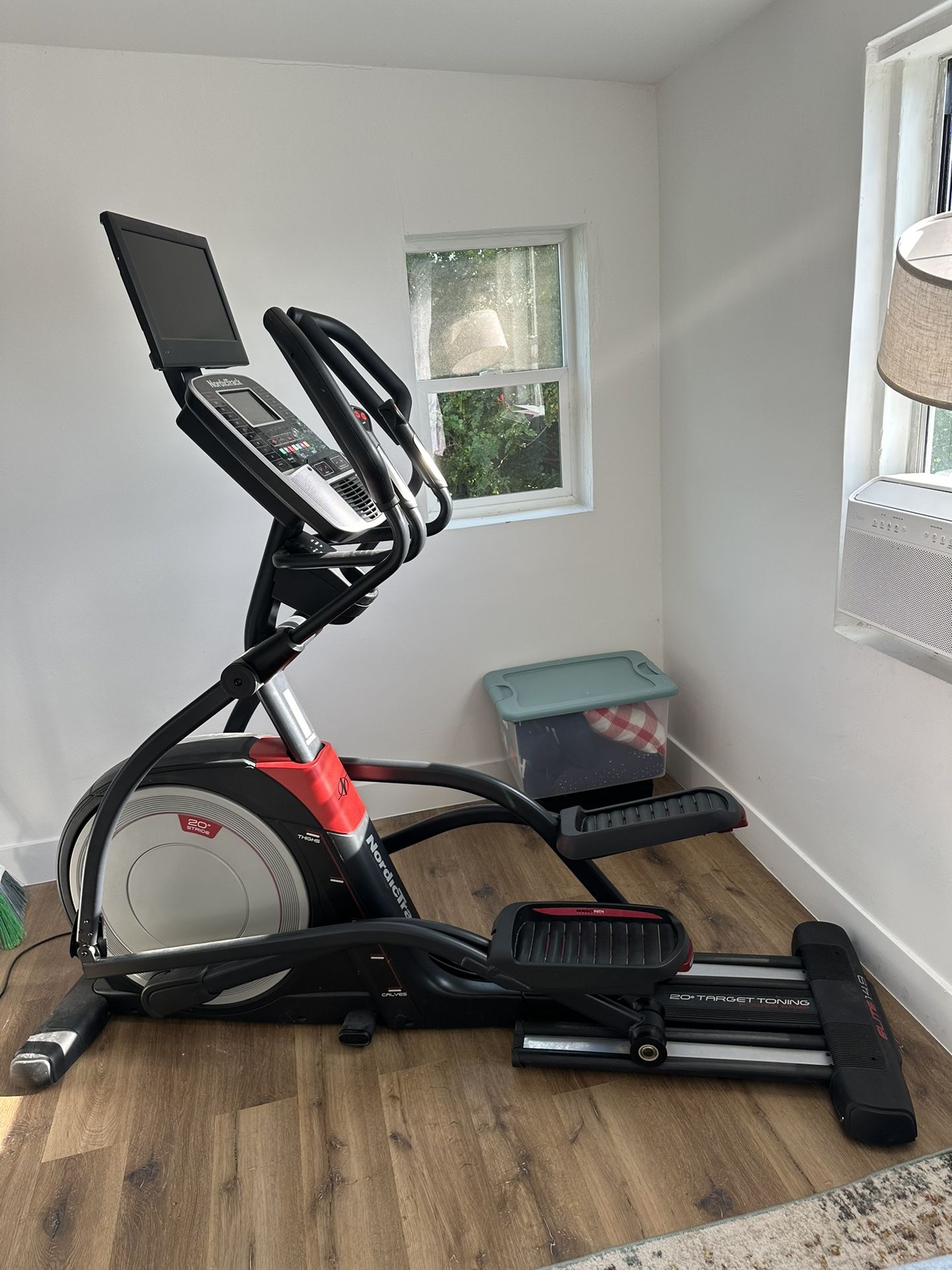 Nordictrack elite 14.9 elliptical for sale new arrivals
