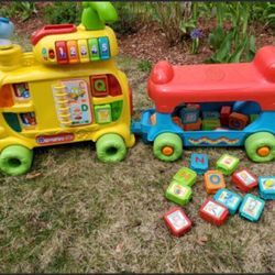 V Tech Sit-to-Stand Alphabet Train