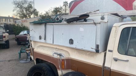 Electrician  utility bed