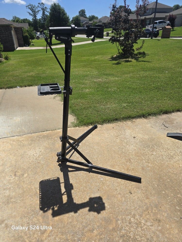 Bike Repair Stand $30.00