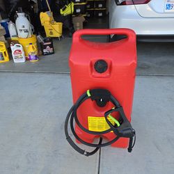15 Gal Gas Caddy with Full Caddy of Gas