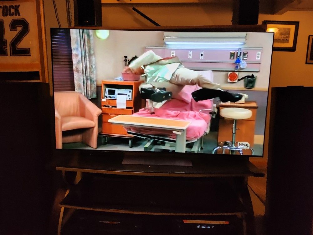LG C2 OLED