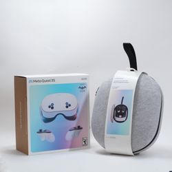 New Meta Quest 3S 256GB Standalone All-in-One VR Headset P97