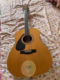 90s left handed yamaha acoustic