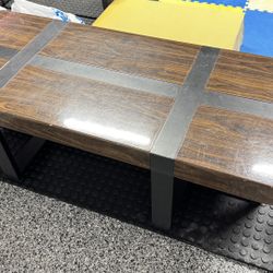 Coffee Table Sturdy $45