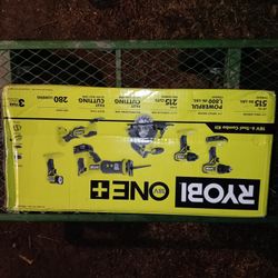 Ryobii  Power Tool Kit  Batteries Charger