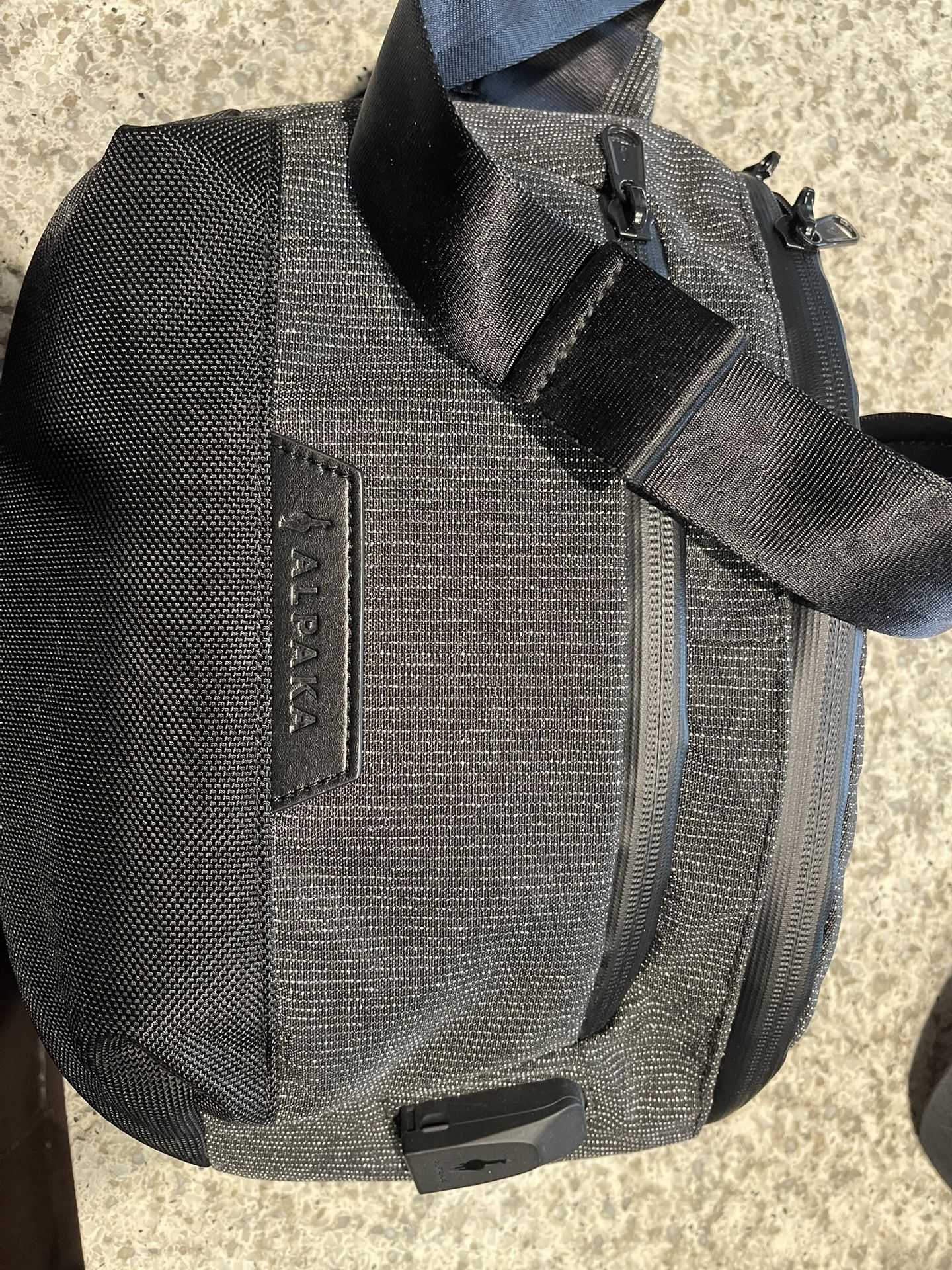 Alpaka Bravo Sling Bag Pack