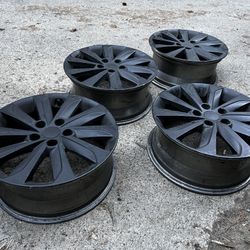 Hyundai 17” Wheels - Set Of Four