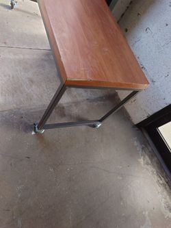 Table On Wheel