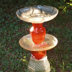 Pretty Tangerine 🍊 Orange Crystal Glass Birdbath  . Buy 2 Or 3 Get Free Solar Fountain