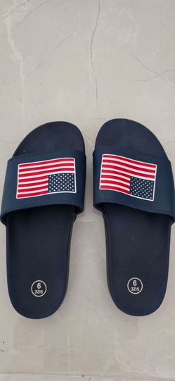 USA flag slides size 9 woman