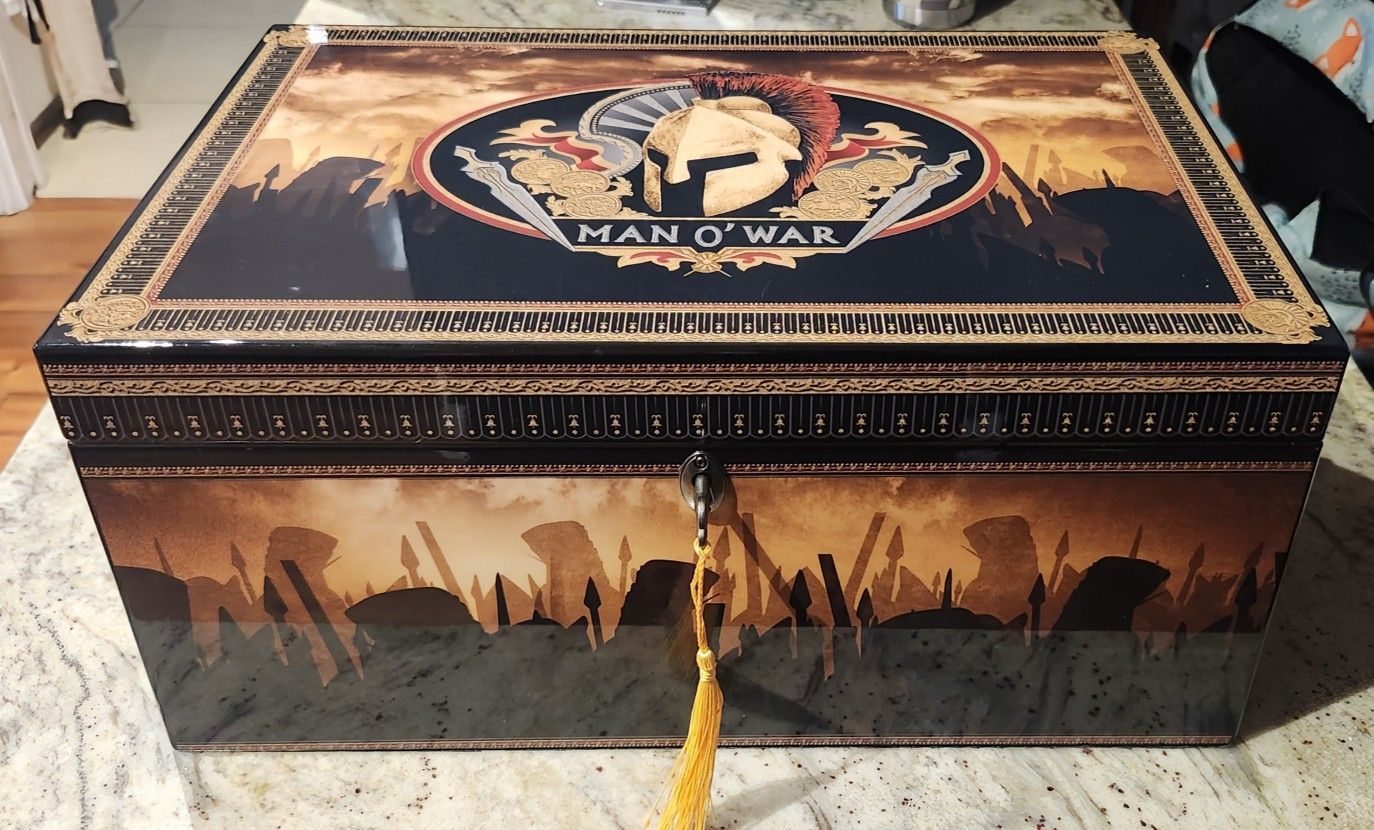 Man O' War Humidor by Humidor Supreme- 100 Cigars