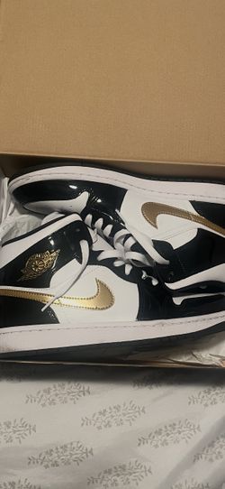 Jordan retro 1s
