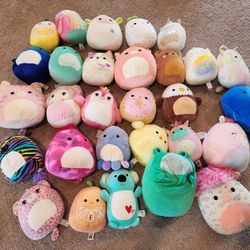 Various 8 Inch and 10inch Squishmallows 