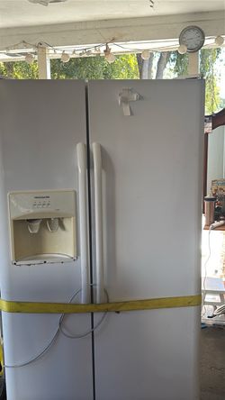 Frigidaire Side-by-Side Refrigerator with Ice and Water Dispenser