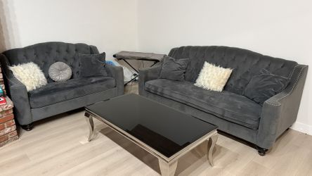 Gray Velvet Sofa Set with Coffee Table – 2 Sofas + Modern Table