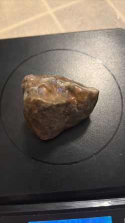 Raw golden sheen Safire