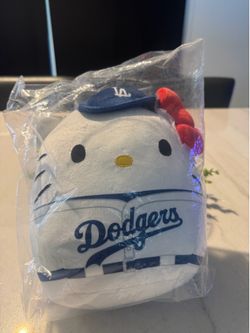 HELLO KITTY X 2 DODGERS COLLAB!!