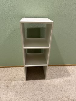 Small White Bookshelf