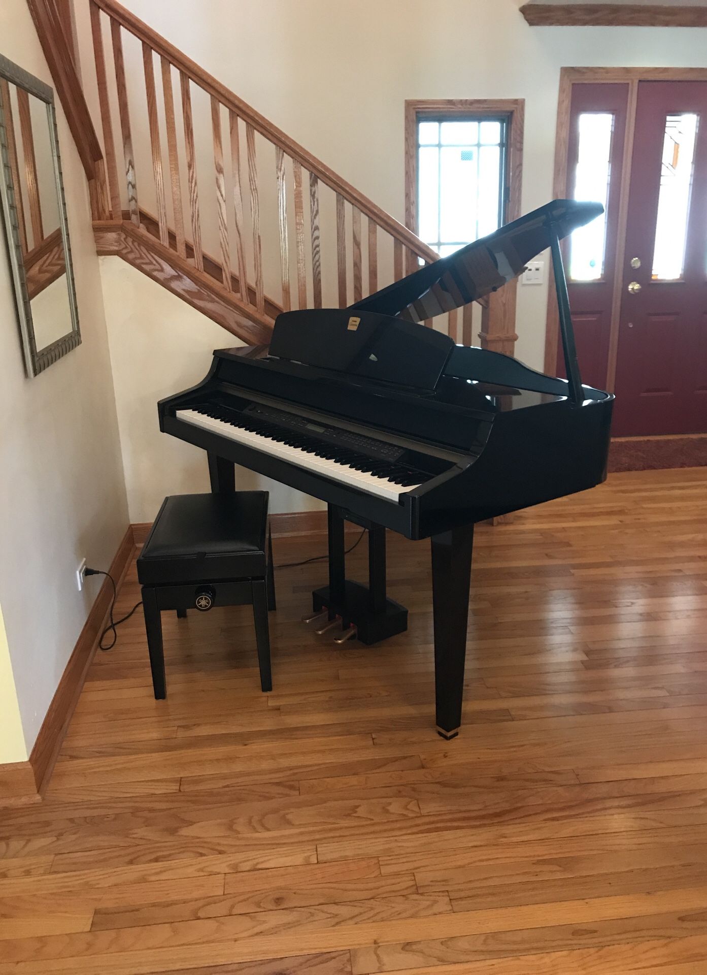 Yamaha Clavinova CLP 175 Digital Baby Grand Piano