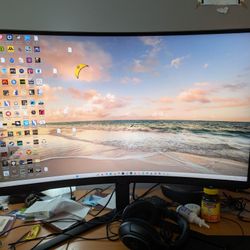 Samsung Odyssey 32'' G7 4K 165HZ curved Gaming Monitor 