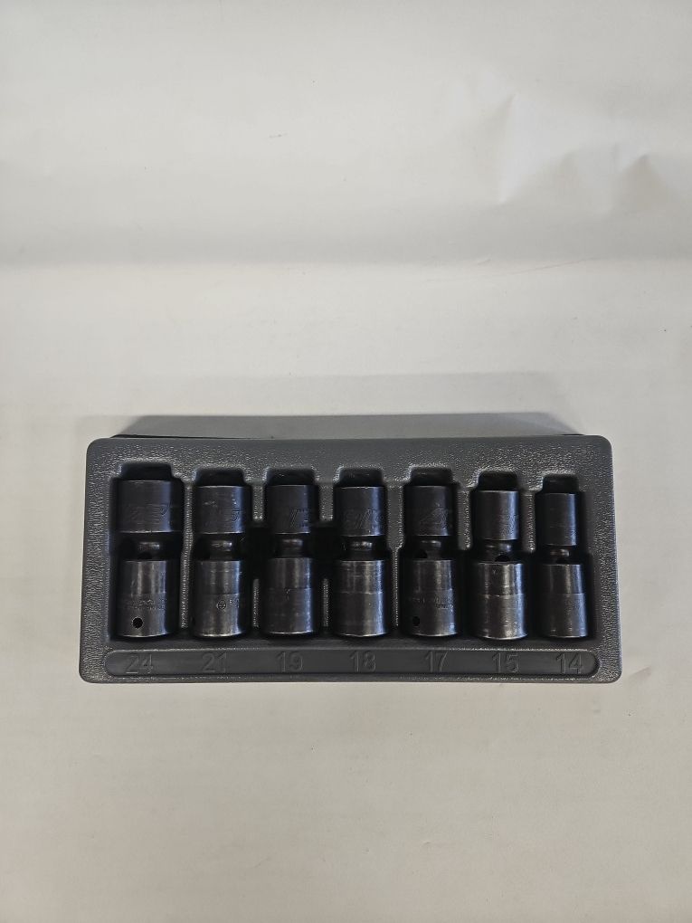Snap On 7pc 1/2" Drive 6 Point Metric Flank Drive Shallow Impact Swivel Socket Set 14, 15, 17,18, 19, 21 & 24mm 816092-11