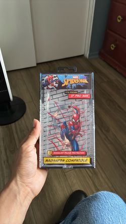 Spider man iPhone 17 pro max case