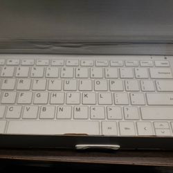 Wireless  Keyboard Mouse. White