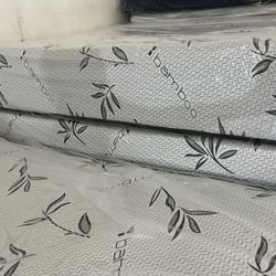 Twin Size Plush Pillow Top 