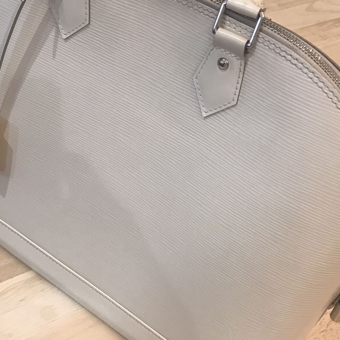 Louis Vuitton Alma - Original Bag