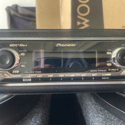OLD SCHOOL PIONEER DEH-P6400 STEREO WITH OG REMOTE CONTROL 