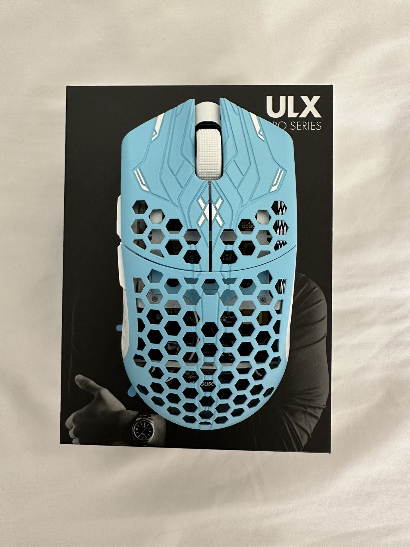 Finalmouse UltralightX (ULX) Tarik Lion (Medium) for Sale in Los
