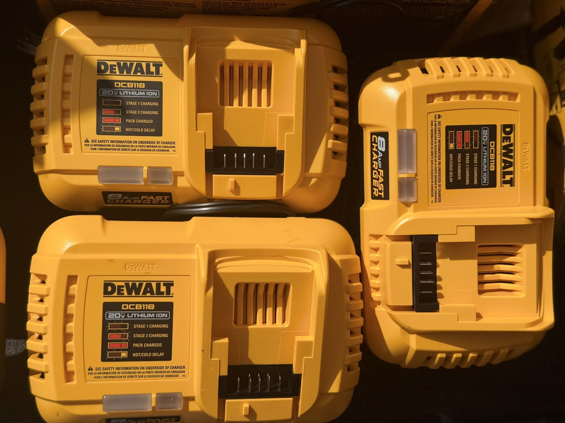 DEWALT Fast Charger.