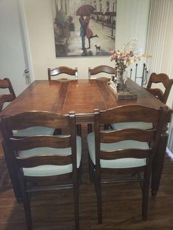 Dining Room Set, 6 Chairs and Table