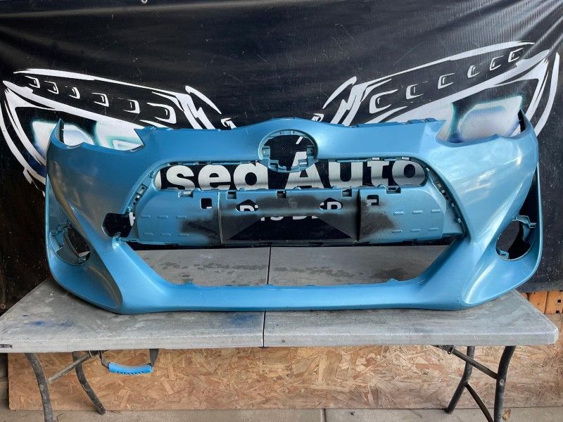 Toyota Prius C Front Bumper Oem