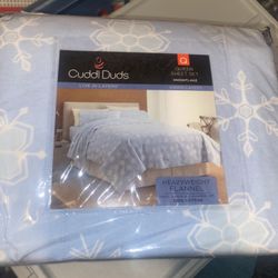 4 Bedsheet Packs