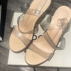 Clear Wedges Size 8