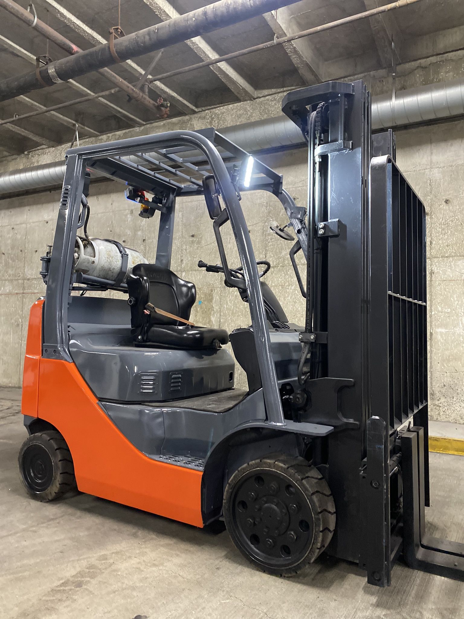 2021 TOYOTA M8 forklift for sale 5500 lb 